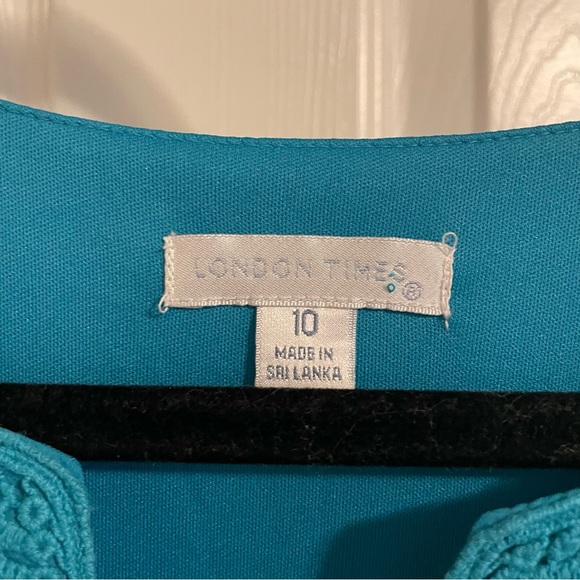 *DONATED* London Times Turquoise Dress | Embroidery Appliqué - Picture 3 of 8
